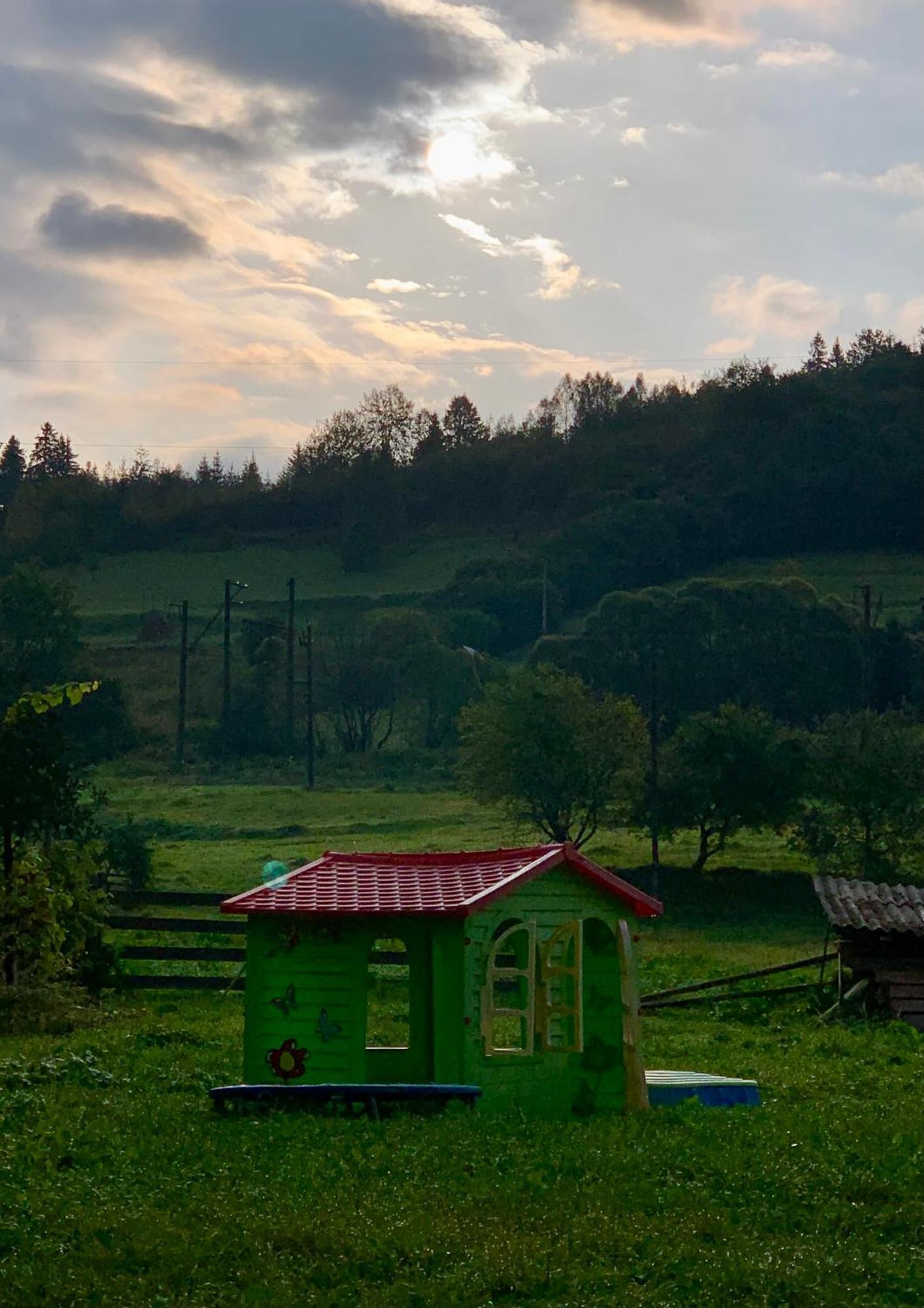 Villa Дім Tukhlya Exterior foto